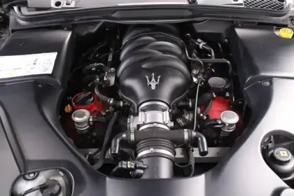 Photo 18 Maserati Granturismo  4.7 V8 460