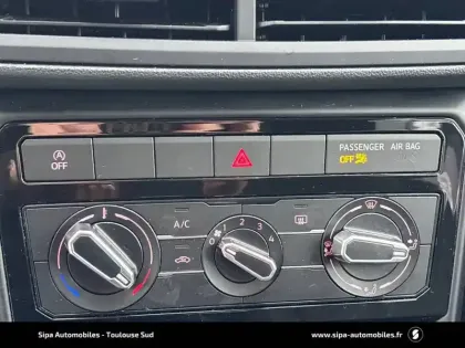 Photo 13 Volkswagen T-cross  1.0 TSI 95 Start/Stop BVM5