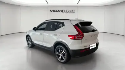 Photo 6 Volvo Xc40  B4 197 ch DCT7