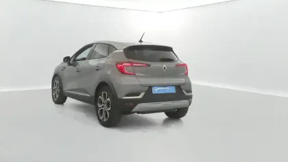 Photo 65 Renault Captur  E-Tech Plug-in 160