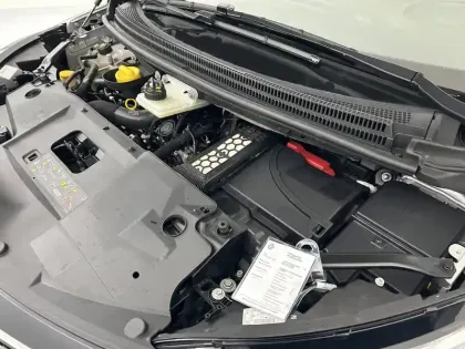 Photo 21 Renault Grand Scenic  TCe 140 FAP - 21