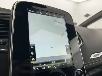 Photo 22 Renault Grand Scenic  TCe 140 FAP - 21