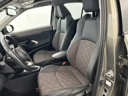 Photo 9 Toyota Yaris  Cross Hybride 116h 2WD