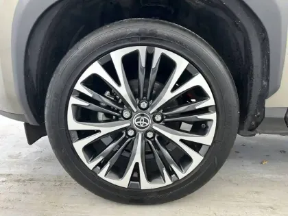 Photo 18 Toyota Yaris  Cross Hybride 116h 2WD