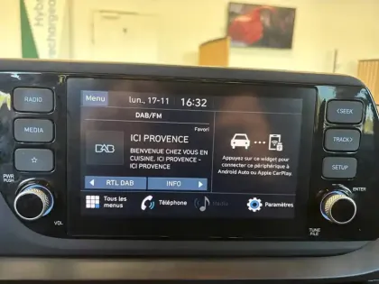 Photo 40 Hyundai Bayon  1.0 T-GDi 100 DCT-7 Hybrid 48V