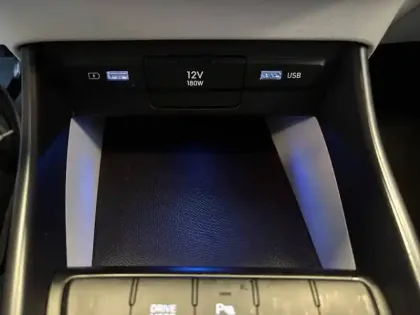 Photo 56 Hyundai Bayon  1.0 T-GDi 100 DCT-7 Hybrid 48V