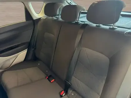 Photo 59 Hyundai Bayon  1.0 T-GDi 100 DCT-7 Hybrid 48V