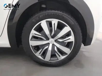 Photo 10 Peugeot 208  Electrique 50 kWh 136ch