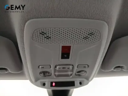 Photo 16 Peugeot 208  Electrique 50 kWh 136ch