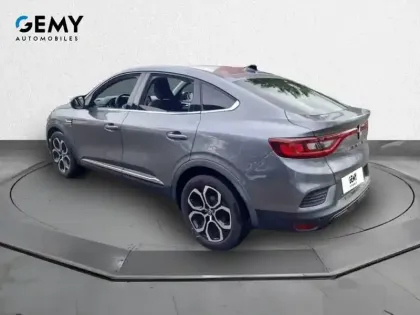 Photo 25 Renault Arkana  mild hybrid 140 EDC FAP - 22