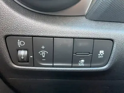 Photo 13 Hyundai Kona  Electrique 39 kWh - 136 ch