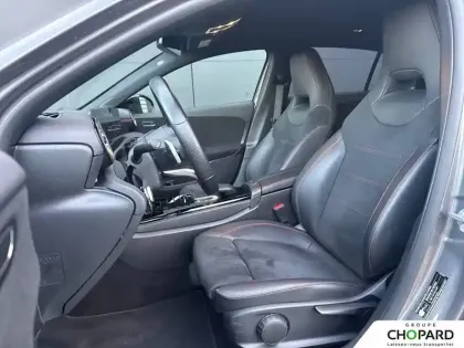 Photo 10 Mercedes Classe A  200 d 8G-DCT