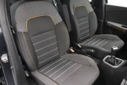 Photo 16 Dacia Sandero  ECO-G 100 - 22