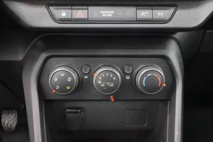 Photo 28 Dacia Sandero  ECO-G 100 - 22