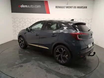 Photo 45 Renault Captur  E-Tech full hybrid 145