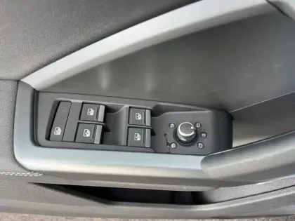 Photo 24 Audi Q3  Sportback 35 TFSI 150 ch S tronic 7