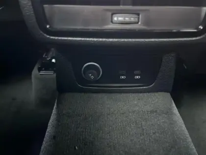 Photo 29 Audi Q3  Sportback 35 TFSI 150 ch S tronic 7