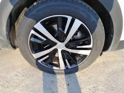 Photo 10 Peugeot 3008  Hybrid 225 e-EAT8