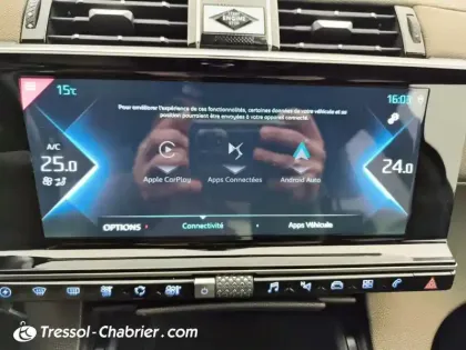 Photo 18 DS DS 7 DS7 Crossback Hybride E-Tense 300 EAT8 4x4