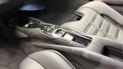 Photo 26 Ferrari 296 GTB  3.0 Turbo V6 Hybride 830 ch