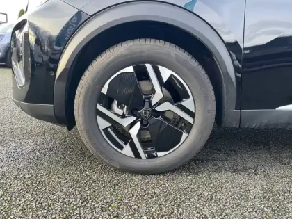 Photo 12 Peugeot 2008  Hybrid 145 e-DCS6