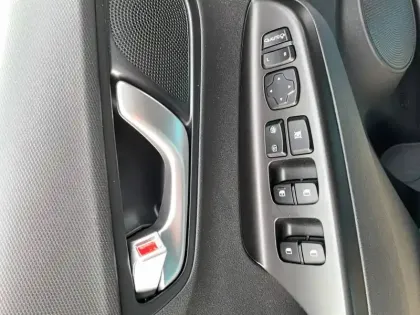 Photo 45 Hyundai Kona  Electrique 39 kWh - 136 ch