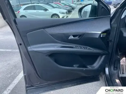 Photo 18 Peugeot 3008  BlueHDi 130ch S&S EAT8