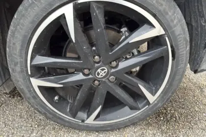 Photo 12 Toyota C-HR  Hybride 200