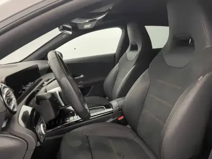 Photo 14 Mercedes CLA  Shooting Brake 250 e Hybrid EQ 8G-DCT