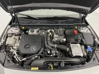 Photo 19 Mercedes CLA  Shooting Brake 250 e Hybrid EQ 8G-DCT