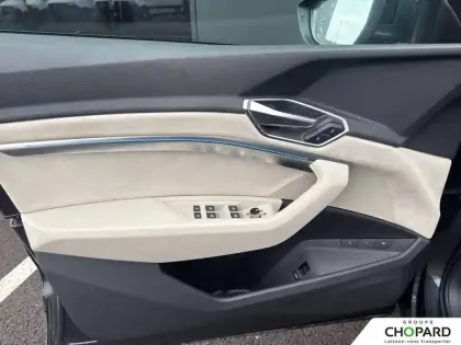 Photo 20 Audi E-tron  Sportback 55 quattro 408 ch