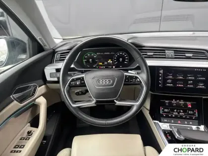 Photo 15 Audi E-tron  Sportback 55 quattro 408 ch