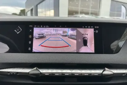 Photo 49 DS DS 4  PureTech 180 EAT8