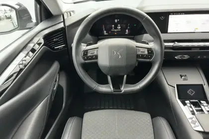 Photo 35 DS DS 4  PureTech 180 EAT8