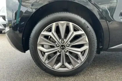 Photo 53 DS DS 4  PureTech 180 EAT8