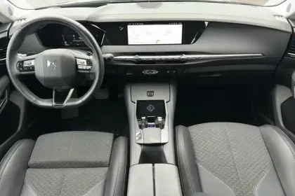 Photo 34 DS DS 4  PureTech 180 EAT8