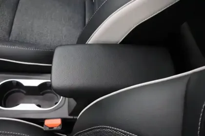 Photo 19 Renault Captur  TCe 90