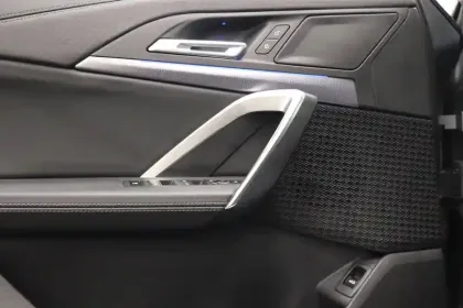 Photo 12 BMW X2  sDrive 20i 170ch DKG7