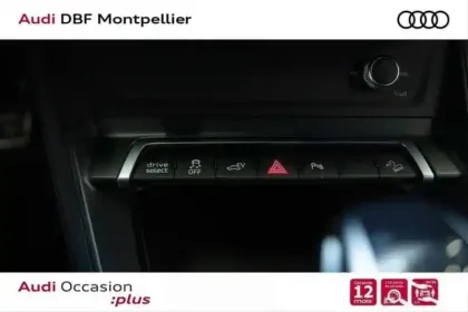 Photo 8 Audi Q3 45 TFSIe 245 ch S tronic 6 S line