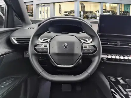 Photo 11 Peugeot 5008  PureTech 130ch S&S EAT8 Allure Pack