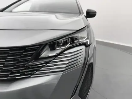 Photo 13 Peugeot 5008  PureTech 130ch S&S EAT8 Allure Pack