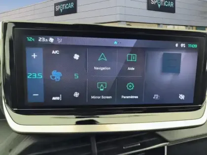 Photo 21 Peugeot 2008  PureTech 100 S&S BVM6 Allure