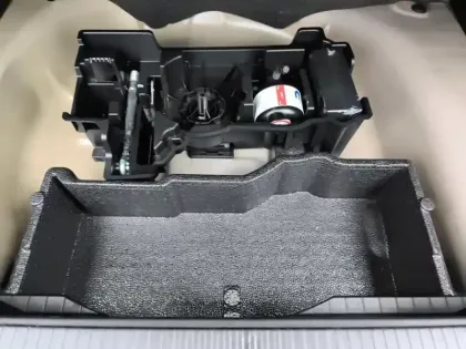 Photo 26 Peugeot 2008  PureTech 100 S&S BVM6 Allure