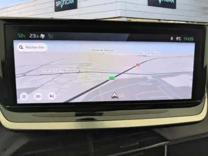 Photo 10 Peugeot 2008  PureTech 100 S&S BVM6 Allure