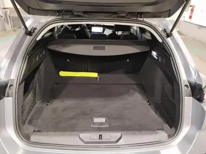 Photo 7 Peugeot 308  SW PureTech 130ch S&S BVM6 Allure