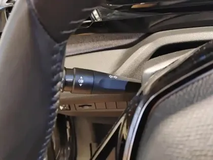 Photo 16 Peugeot 308  SW PureTech 130ch S&S BVM6 Allure