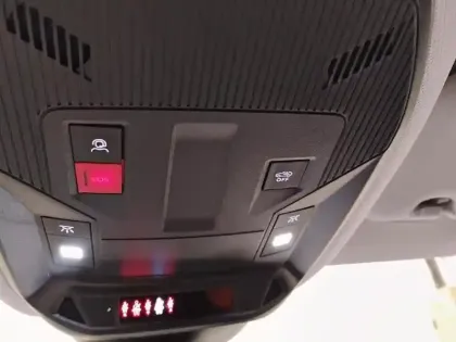 Photo 24 Peugeot 308  SW PureTech 130ch S&S BVM6 Allure