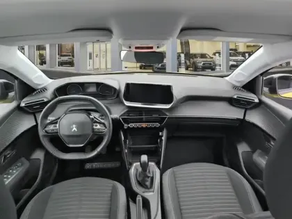 Photo 9 Peugeot 208  PureTech 75 S&S BVM5 Active Pack