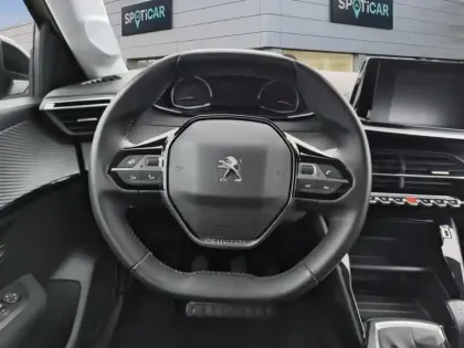 Photo 11 Peugeot 208  PureTech 75 S&S BVM5 Active Pack