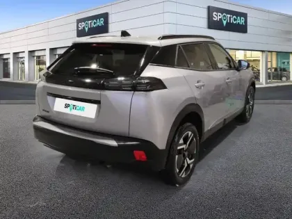 Photo 27 Peugeot 2008  PureTech 100 S&S BVM6 Allure